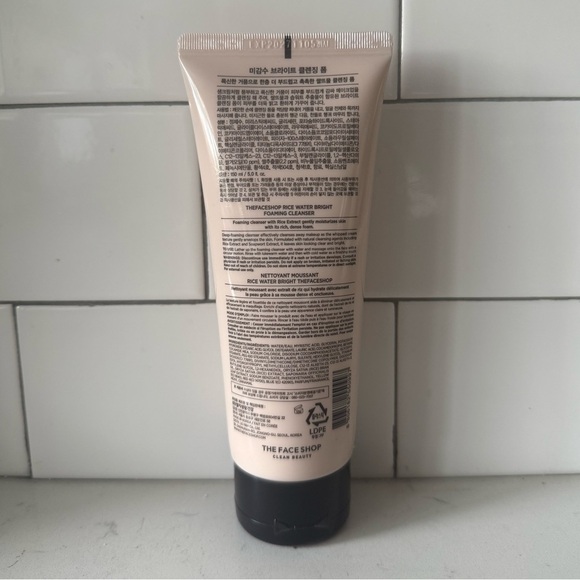 The Face Shop Rice Water Bright Foaming Cleanser K-Beauty 150ml/5 fl oz - NWT - Picture 5 of 8